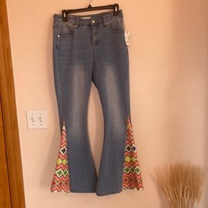 Womens bell bottom jeans